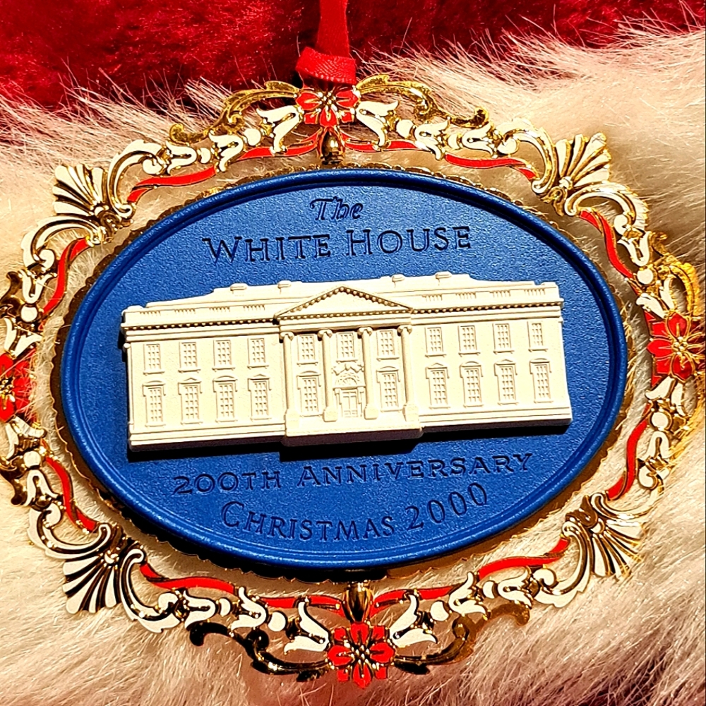 24 kt gold 2000 WHITE HOUSE ORNAMENT, 200TH ANNIVERSARY WHITE HOUSE
